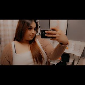 Meet your Posher, Karina